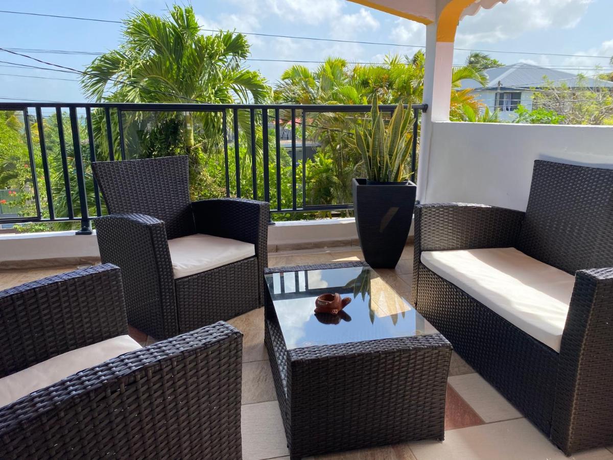 Chez Soul~Etage Entier Avec Vue Sur Mer Sainte-Rose Bagian luar foto