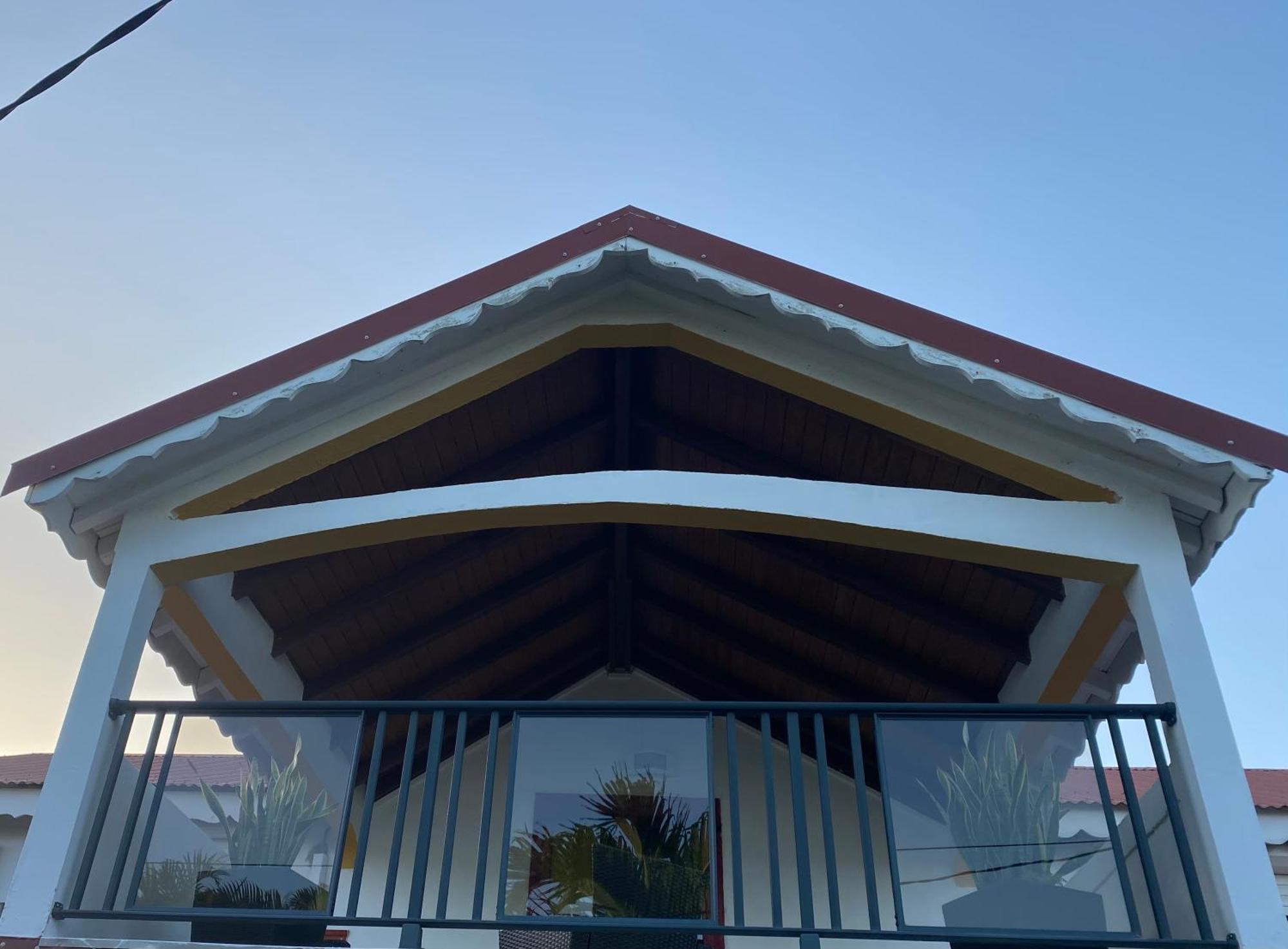 Chez Soul~Etage Entier Avec Vue Sur Mer Sainte-Rose Bagian luar foto