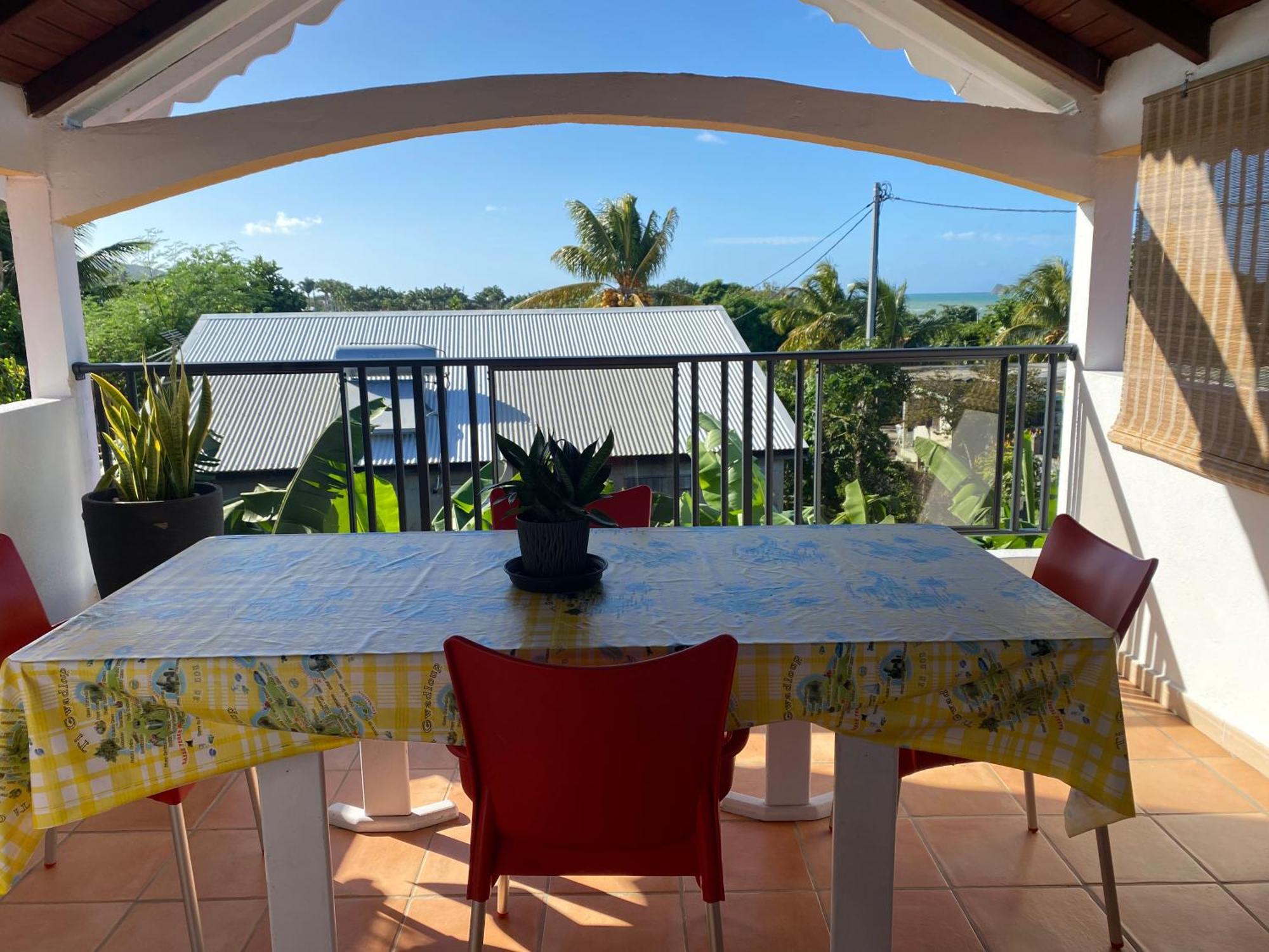 Chez Soul~Etage Entier Avec Vue Sur Mer Sainte-Rose Bagian luar foto