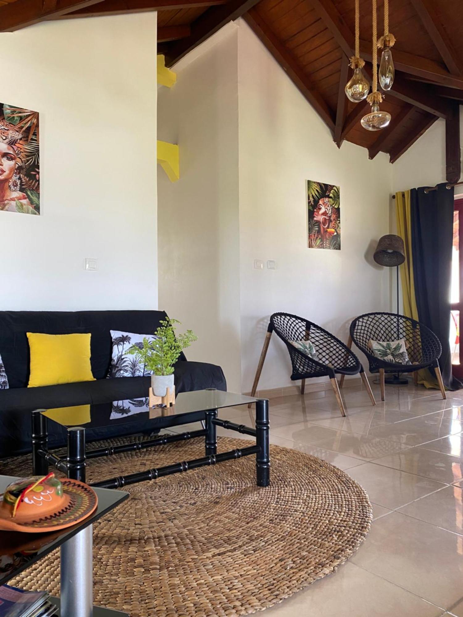 Chez Soul~Etage Entier Avec Vue Sur Mer Sainte-Rose Bagian luar foto